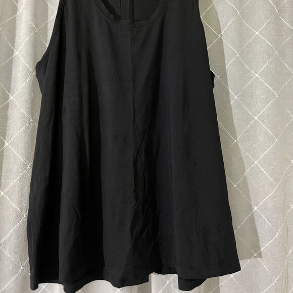 black lululemon tank top size 10 - Picture 2 of 4